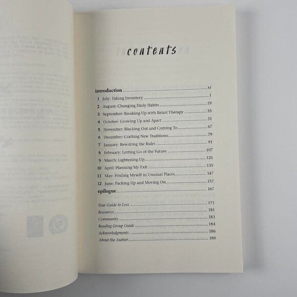 📚 3/$25 The Year of Less by Cait Flanders | Paperback - Picture 4 of 6